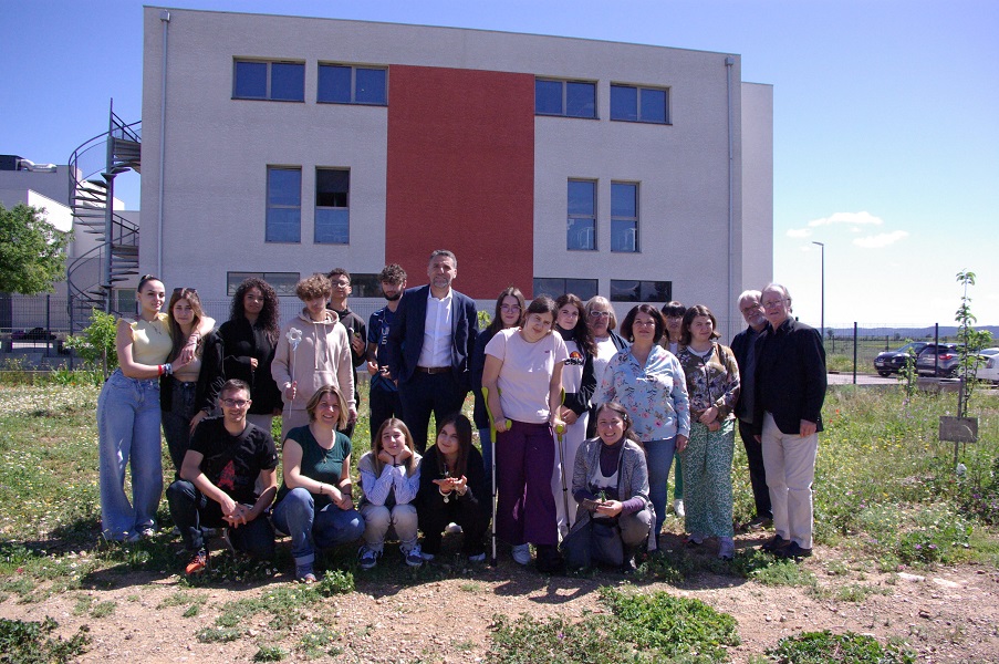 UN TANDEM SOLIDAIRE ENTRE LES ÉLÈVES DE CAPa DE L’AMANDIER ET L’ASSOCIATION EXPLORARIUM