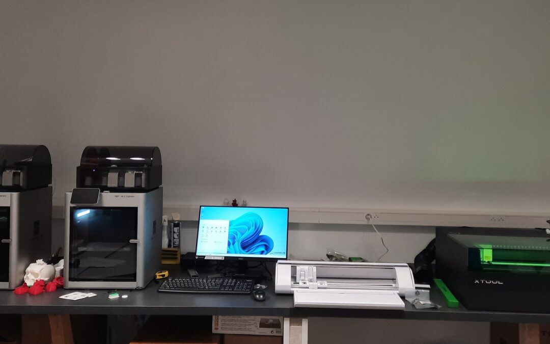 UN FABLAB A L&rsquo;AMANDIER : UN NOUVEL ESPACE D&rsquo;INNOVATION AU SERVICE DES ÉLÈVES ET DES ENSEIGNANTS