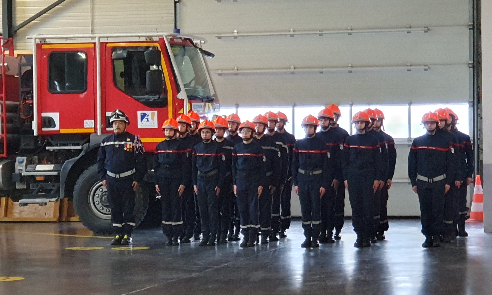 LES JEUNES SAPEURS-POMPIERS A L&rsquo;HONNEUR LORS DE LA SAINTE BARBE A LEZIGNAN