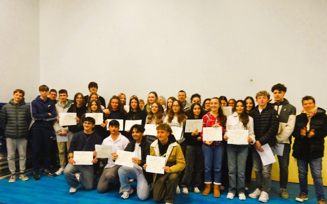 SUCCÈS ET ÉMOTION LORS DE LA REMISE DES DIPLÔMES