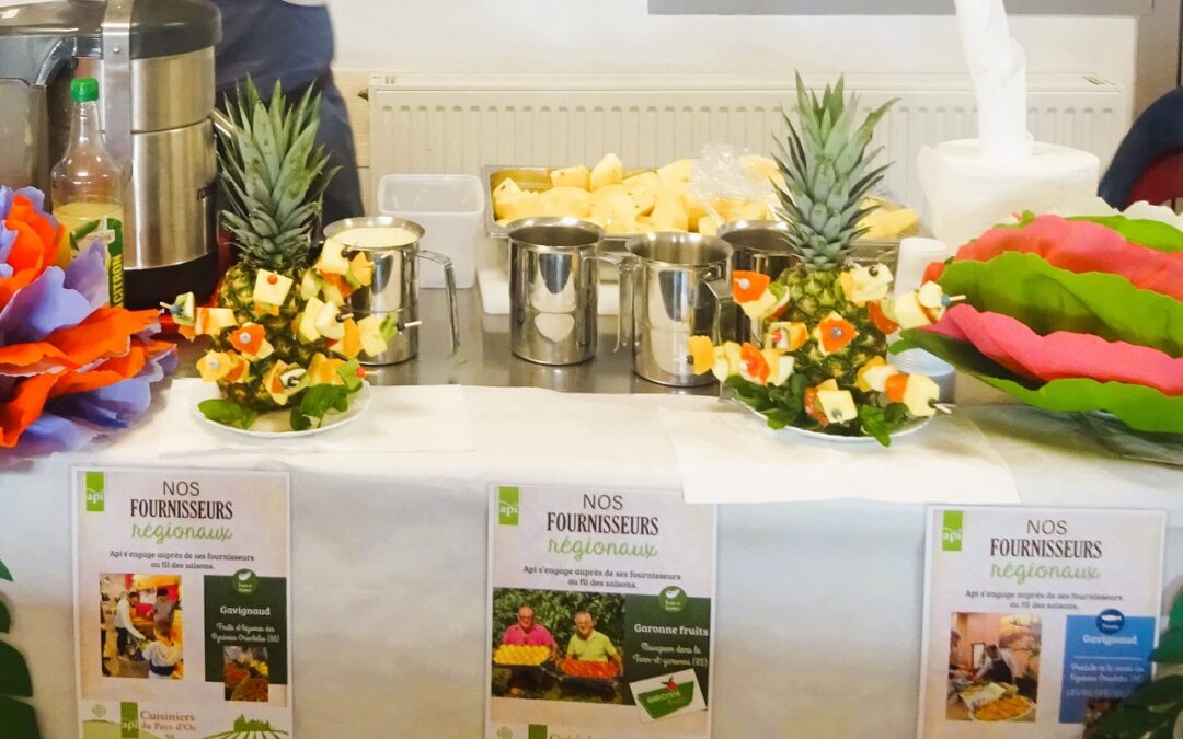 DES SMOOTHIES AU RESTAURANT SCOLAIRE POUR LE GRAND PLAISIR DES ÉLÈVES