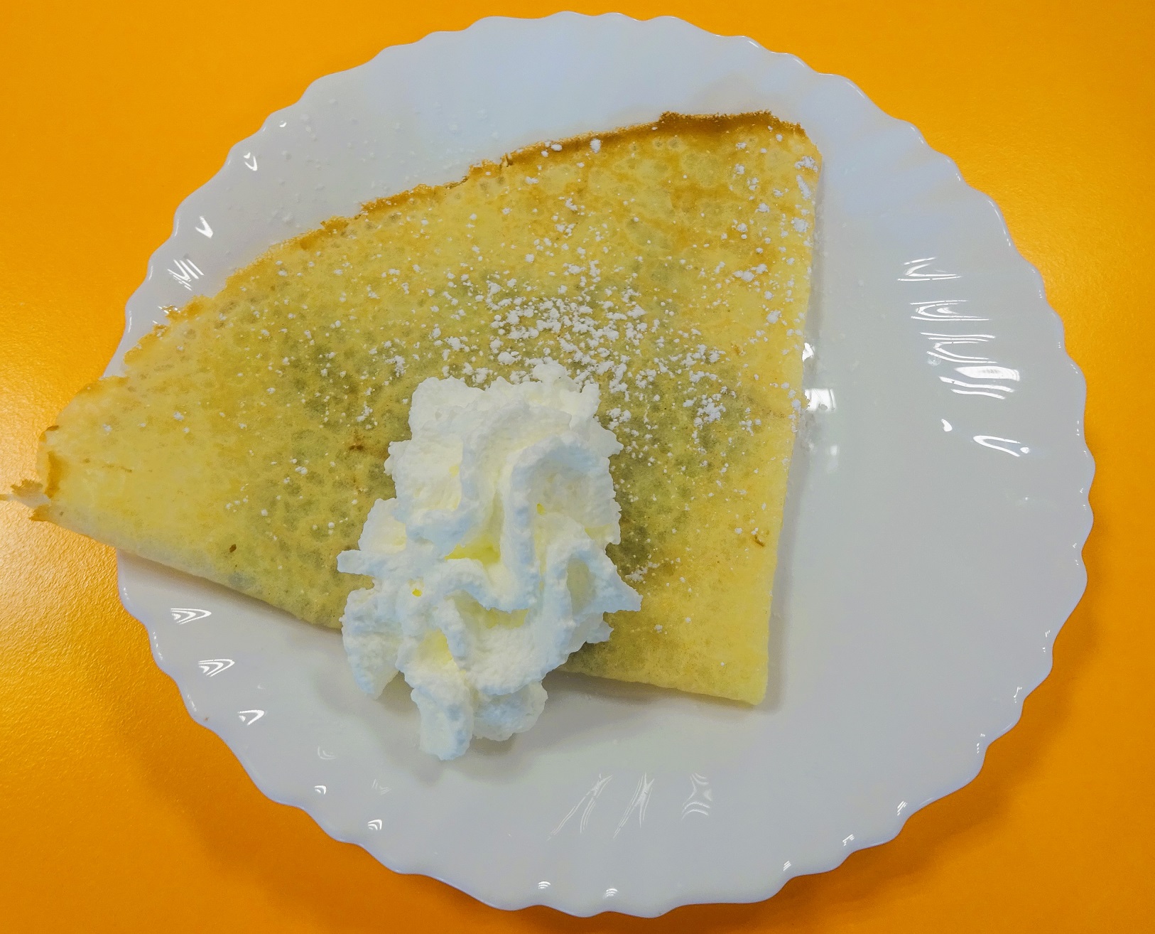 DES CRÊPES BIEN MERITEES AU RESTAURANT SCOLAIRE.